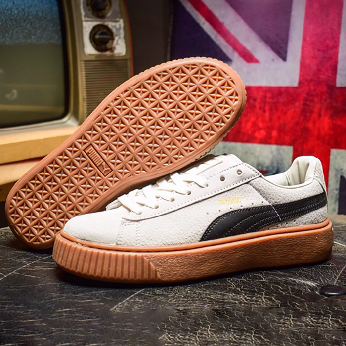 Puma Suede Platform core Runing Shoes-Black_20309