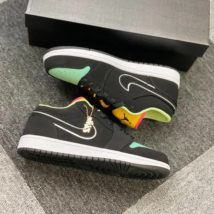 Air Jordan 1 Low Running Shoes-Black/Green-5470651