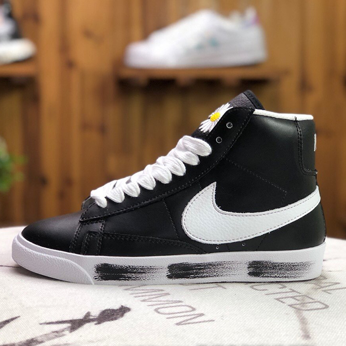 BLAZER LOW PRM Running Shoes-Black/White-7988146