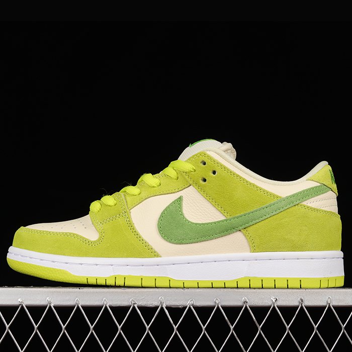 SB Dunk Low 