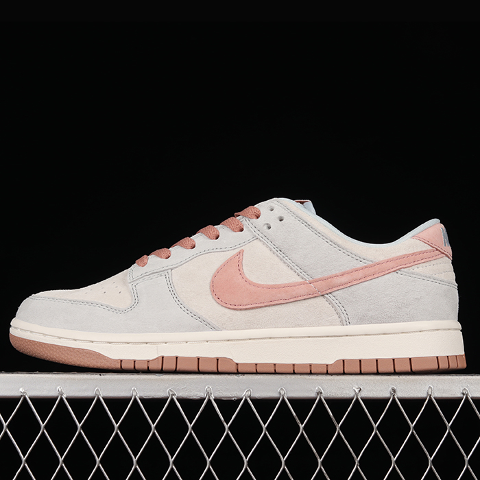 Otomo Katsuhiro x SB Dunk Low 