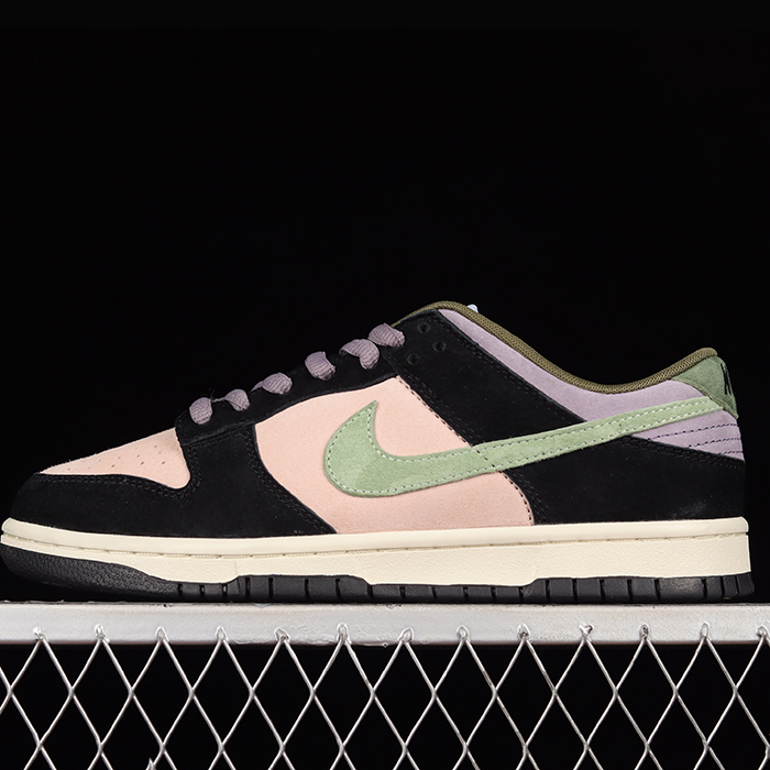 Otomo Katsuhiro x SB Dunk Low 