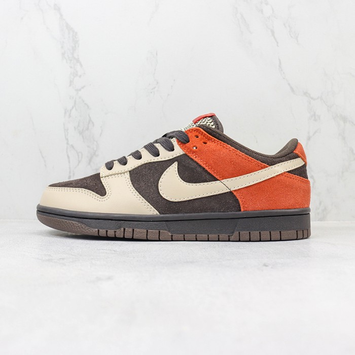 SB Dunk Low Running Shoes-Brown/Orange-4707966
