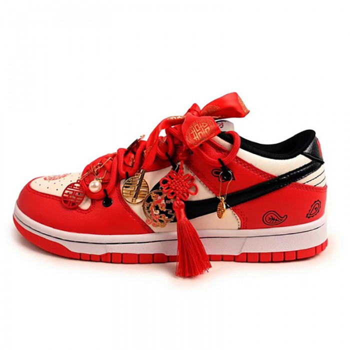 SB Dunk Low Running Shoes-Red/White-9905553