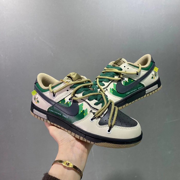 SB Dunk Low Running Shoes-White/Green-7945397
