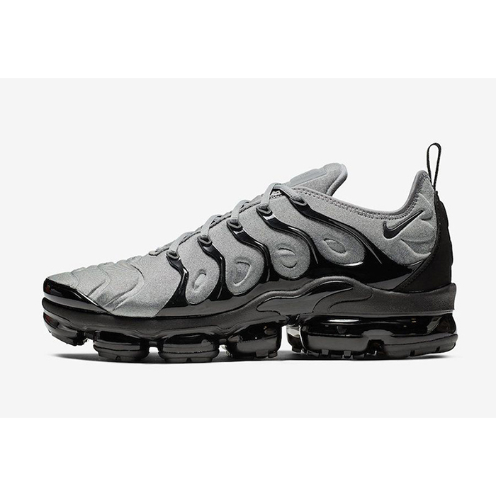Air Max Plus Tn Running Shoes-Gray/Black-5908738