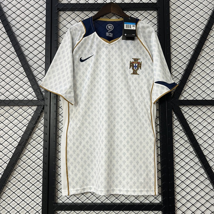 Retro 2004 Portugal Away White Jersey Kit Short Sleeve-4026741
