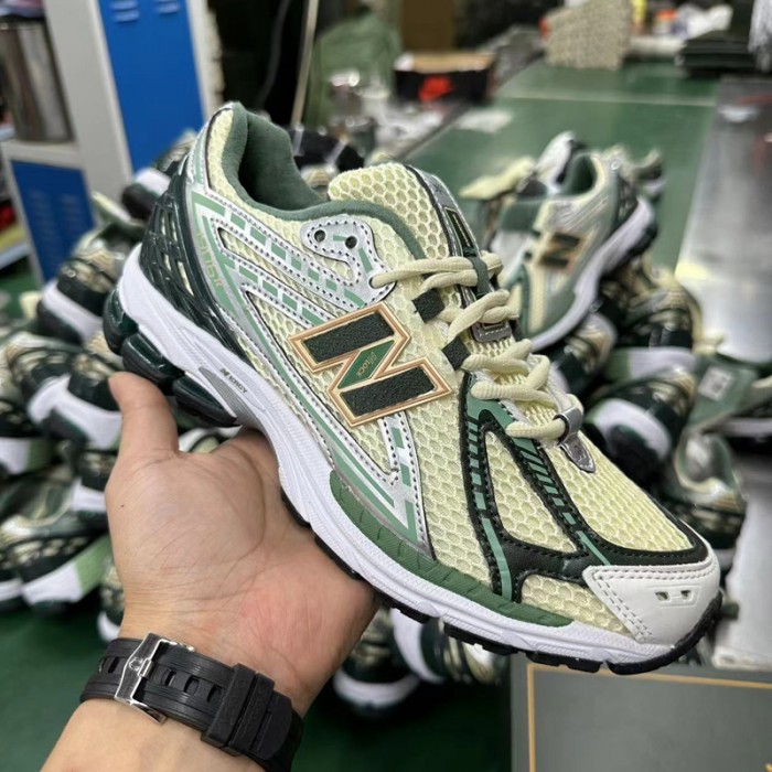 New Balance 1906RL1 Running Shoes-Green/Yellow-956862