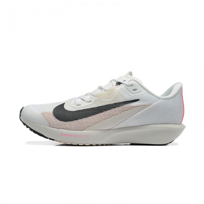 Rival Fly 4 Running Shoes-White/Black-9807590