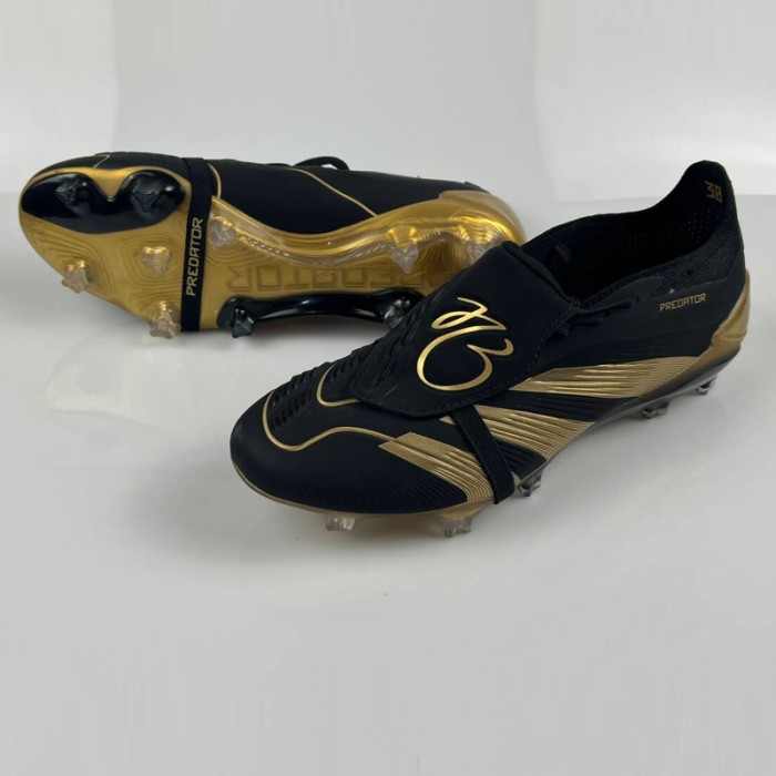 PREDATOR ACCURACY+ FG BOOTS Soccer Shoes-Black/Gold-1262821